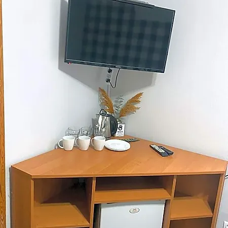 Bed & Breakfast Aleksandra 3*